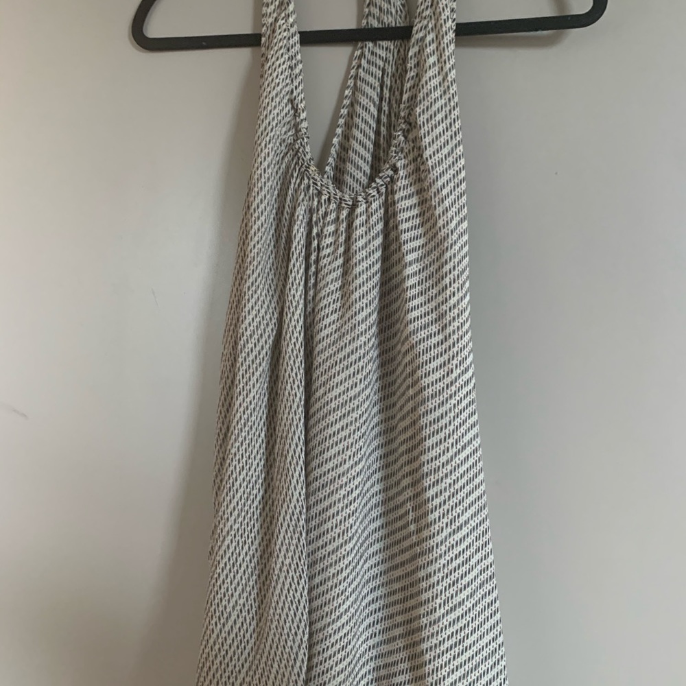 Theory 100% silk twist back top